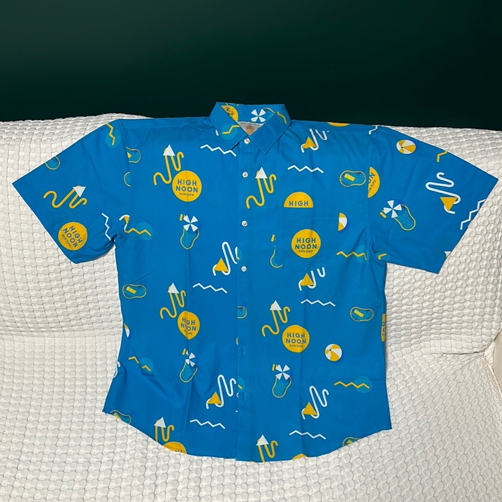 XL button up short sleeve HighNoon shirt. Left chest pocket. Brand new.